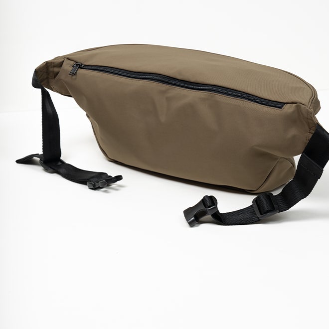 UNIVERSAL OVERALL BIG HIP PACK | nakota